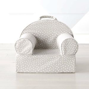 Small Khaki Star Nod Chair COVER